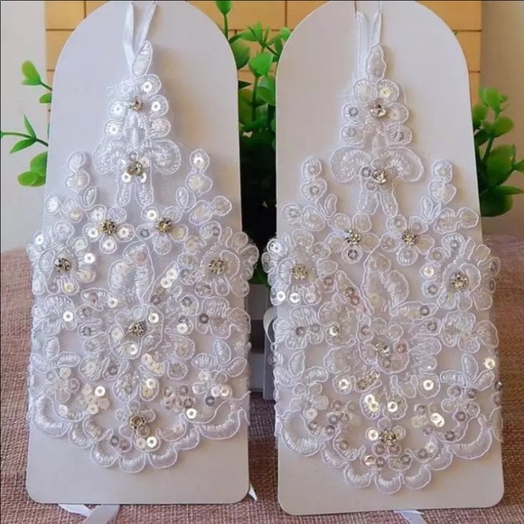 Lace Rhinestone Bridal Hand Accessories - Picture 7 of 16